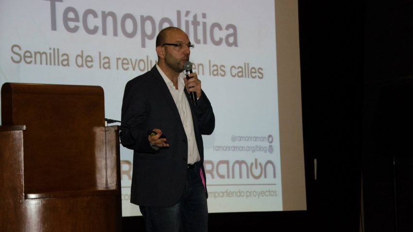 Cumbre Mundial Comunicación Política
